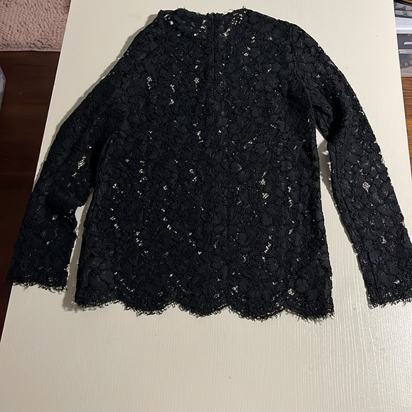 ‼️2/25 sale: Sandro Black Floral Lace Top- Size 1 - Picture 9 of 11